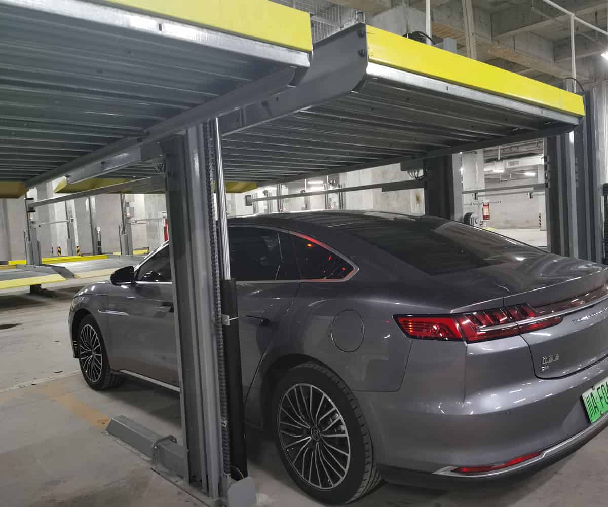 望謨地下室2層簡易類停車寶