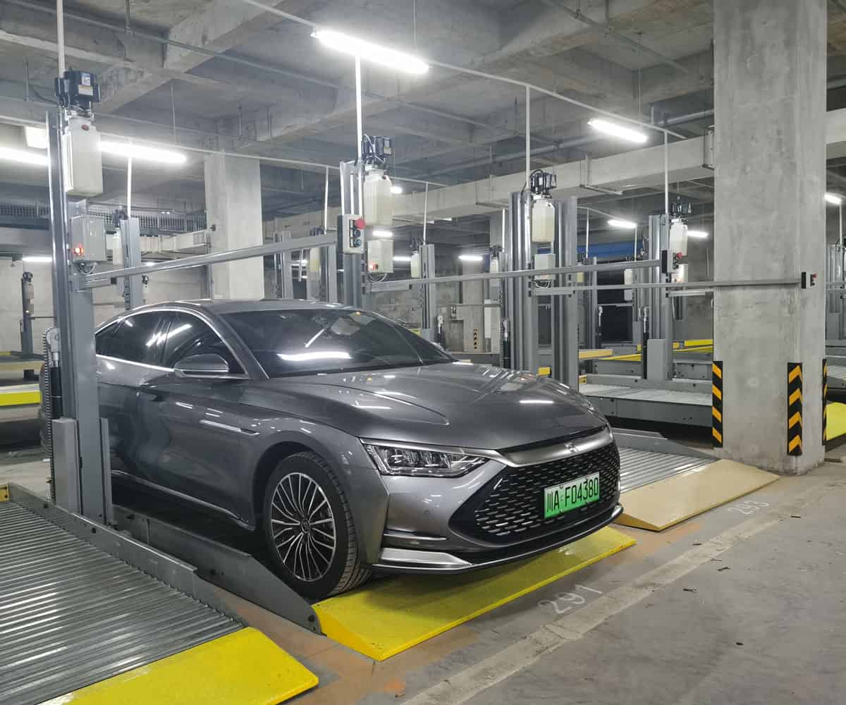 2層簡易升降類立體停車設備