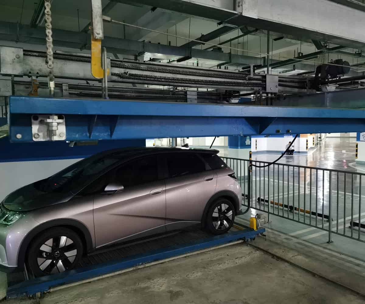 望謨負一正二地坑PSH3D1三層升降橫移機械式立體車庫設備